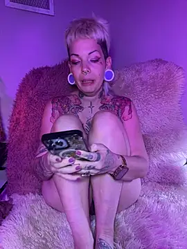 GoldieBakeman online show from February 2026 02:53:01 AM