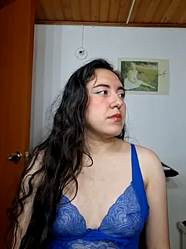 Emi chik online show from March 2026 10:28:02 AM