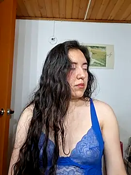 Emi chik online show from March 2026 10:42:02 AM