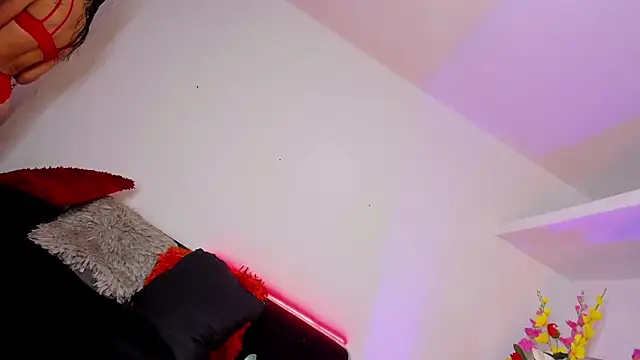 Eyleen Santos online show from December 2025 08:27:01 PM