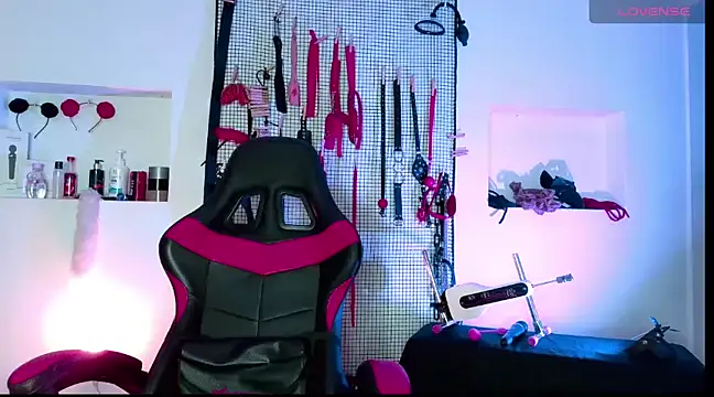 Megaan Greey online show from January 2025 09:23:02 PM