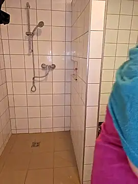 Snapshot of AmazingCurvy chatting on February 2025 10:58:01 PM AmazingCurvy online show from February 2025 10:58:01 PM