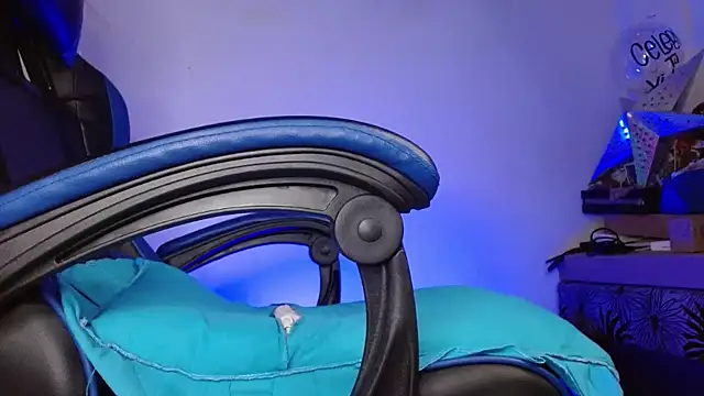 SexyBoy-Bigclit online show from March 2026 04:02:02 PM