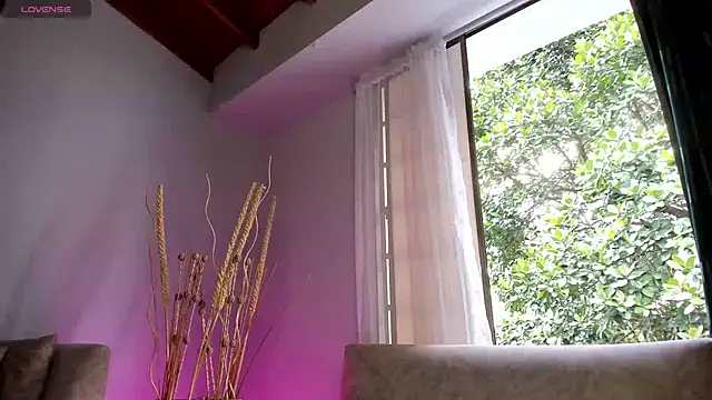 KatieNolan 1 online show from February 2025 07:16:02 PM