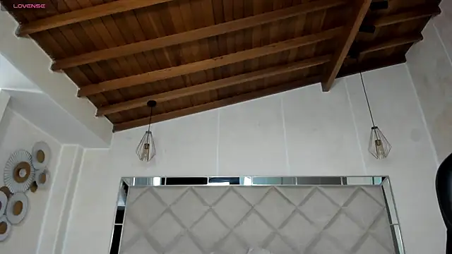 KatieNolan 1 online show from November 2025 06:57:02 PM