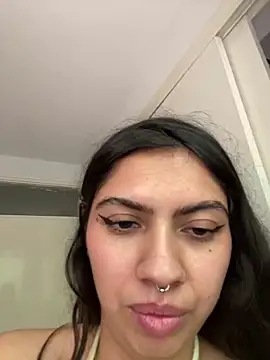 Argentiiniita online show from December 2024 07:15:02 PM