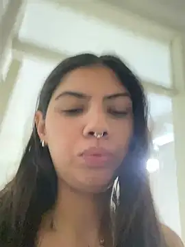 Argentiiniita online show from December 2024 09:47:02 PM