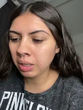 Argentiiniita online show from October 2025 12:30:02 AM