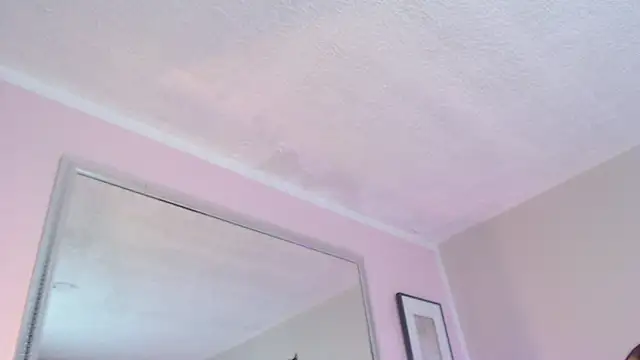 Ivyy Crystal online show from September 2025 09:18:01 PM