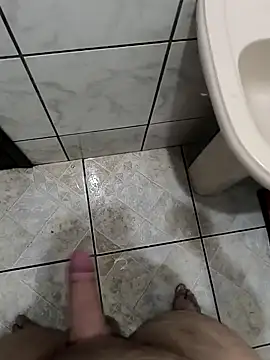 Snapshot of Lucadelas3453 chatting on December 2024 11:18:02 AM Lucadelas3453 online show from December 2024 11:18:02 AM