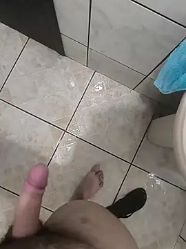 Snapshot of Lucadelas3453 chatting on January 2025 03:36:02 PM Lucadelas3453 online show from January 2025 03:36:02 PM