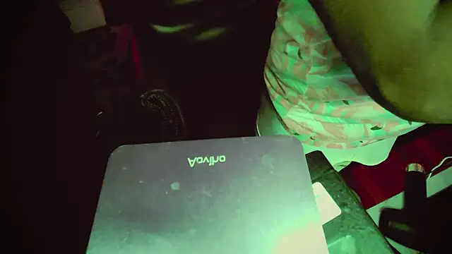 Pressure69mee online show from February 2025 08:49:01 PM