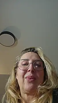 MariaRichi  online show from March 2026 07:24:02 PM