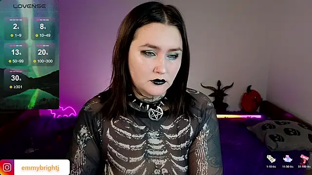 Emmybrightj  online show from December 2025 01:33:02 AM