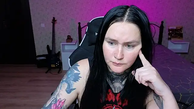Snapshot of Emmybrightj_ chatting on May 2026 04:33:01 PM Emmybrightj online show from May 2026 04:33:01 PM