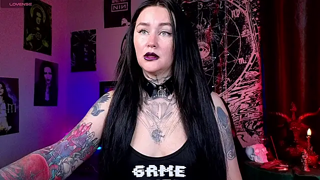 Snapshot of Emmybrightj_ chatting on May 2026 02:07:02 AM Emmybrightj online show from May 2026 02:07:02 AM