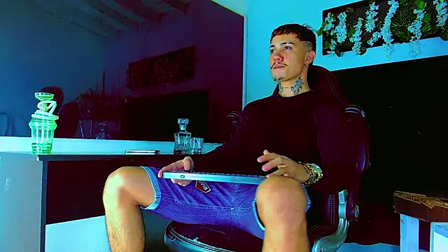 HannibalLester online show from March 2026 02:49:02 AM