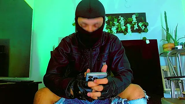 HannibalLester online show from April 2026 07:45:01 AM