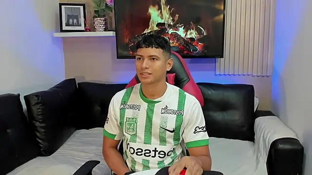 yei-sant online show from November 2025 03:51:02 AM