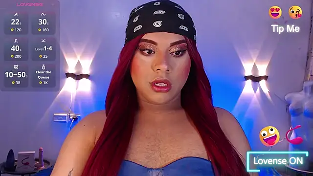 Emili Roux online show from November 2025 12:20:01 PM