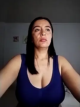 hailey85 online show from April 2026 12:34:01 AM