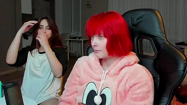 SilverDream online show from March 2025 10:42:01 PM