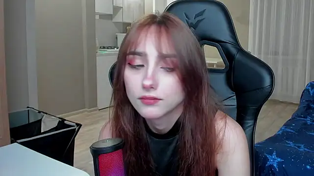 SilverDream online show from September 2025 07:30:02 PM