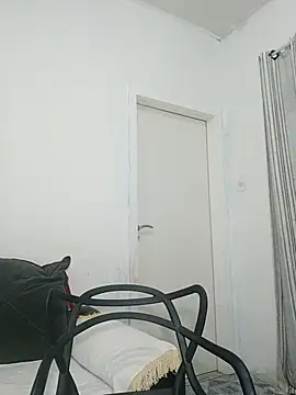 annybarros21 online show from October 2025 04:23:02 AM