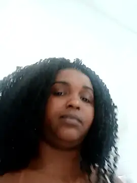 Snapshot of annybarros21 chatting on March 2026 05:19:02 PM annybarros21 online show from March 2026 05:19:02 PM