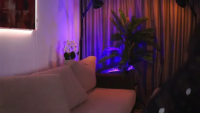 GinaValentinna online show from March 2025 07:49:02 PM