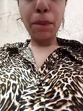 Snapshot of InLero chatting on February 2025 03:07:01 AM InLero online show from February 2025 03:07:01 AM