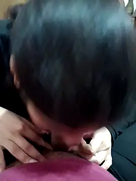 Snapshot of InLero chatting on February 2025 08:33:02 AM InLero online show from February 2025 08:33:02 AM