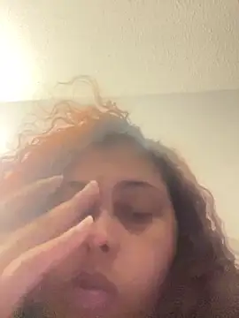 Snapshot of juicybooty_cherri2 chatting on January 2025 05:14:01 AM juicybooty cherri2 online show from January 2025 05:14:01 AM