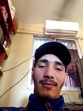 Snapshot of jose5320_20 chatting on November 2025 03:01:02 PM jose5320 20 online show from November 2025 03:01:02 PM