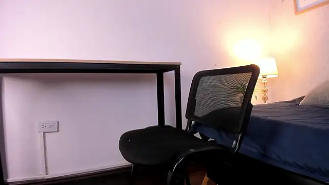 Caroline dh online show from March 2026 11:35:01 AM