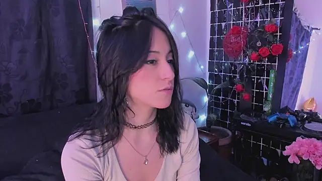 Snapshot of Carlasxdreams chatting on February 2025 03:15:01 AM Carlasxdreams online show from February 2025 03:15:01 AM