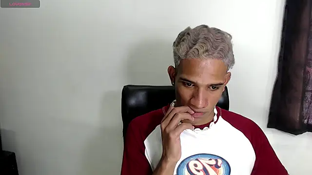 AbrahanBratz online show from January 2025 05:44:02 PM