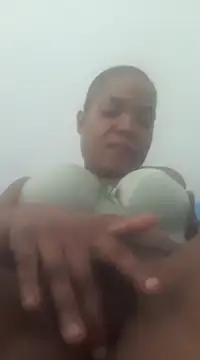 Feathergal69  online show from February 2025 12:28:01 PM