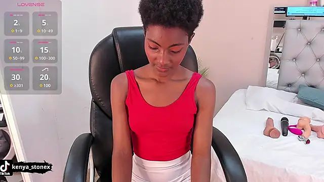 Snapshot of kenya_stone_1 chatting on February 2025 08:37:01 PM kenya stone 1 online show from February 2025 08:37:01 PM