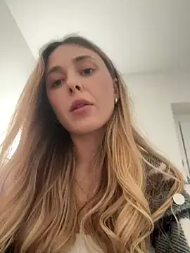 Sophie Enzo online show from March 2025 09:15:01 PM