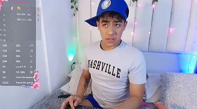 kiing azahell online show from January 2025 01:42:02 AM