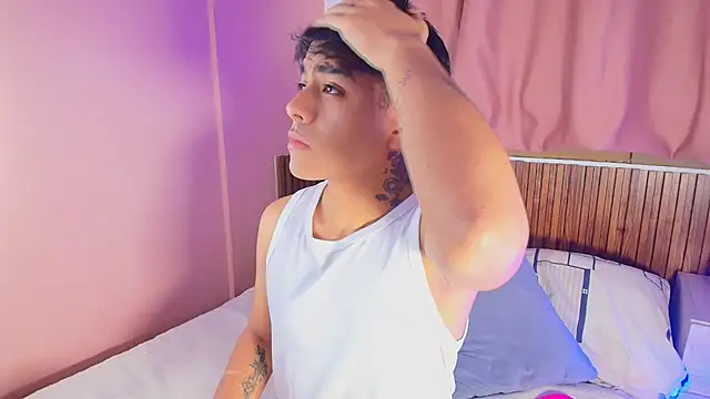 kiing azahell online show from March 2026 02:15:01 AM