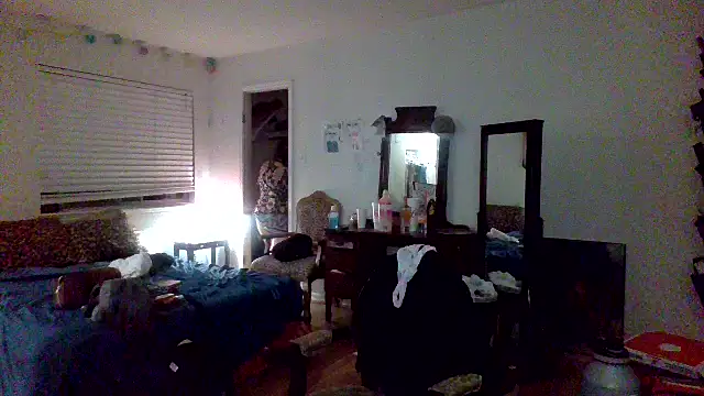 sophiarica online show from May 2026 04:32:02 AM