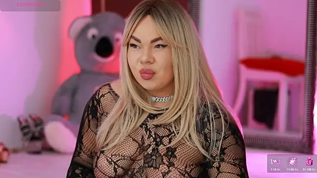 Snapshot of MissLilaa chatting on March 2025 05:28:01 PM MissLilaa online show from March 2025 05:28:01 PM