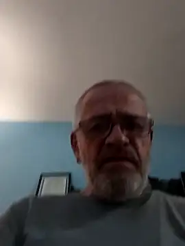 Snapshot of geilerschwanz64 chatting on February 2025 12:35:02 AM geilerschwanz64 online show from February 2025 12:35:02 AM