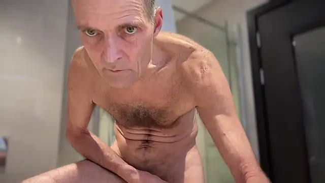 TowaFreespirit online show from January 2025 08:15:01 PM