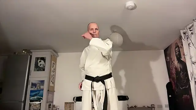 TowaFreespirit online show from March 2026 01:03:01 AM