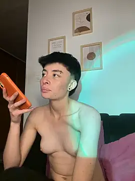 Snapshot of nico_18x chatting on February 2025 01:40:02 AM nico 18x online show from February 2025 01:40:02 AM