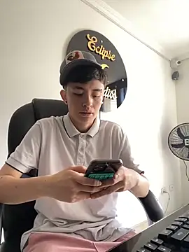 Snapshot of nico_18x chatting on December 2025 04:45:01 PM nico 18x online show from December 2025 04:45:01 PM