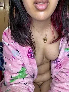 Howan-43 online show from March 2026 11:05:01 PM